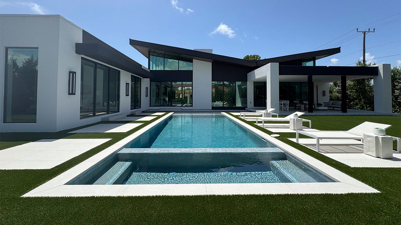 California pool with water feature